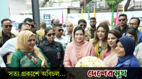 স্টার্টআপ, সায়েন্স প্রজেক্ট ও ইনোভেশন আইডিয়া শোকেসিং অনুষ্ঠানে প্রধান অতিথিকে শুভেচ্ছা জানালেন ঢাকা জেলার পুলিশ সুপার