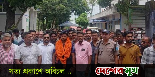 হরিরামপুর থানায় নতুন ওসি তৌফিক আজম, বিদায়ী আফজাল হোসাইনকে সংবর্ধনা