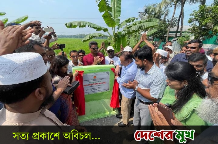 হরিরামপুরে ৩ সড়ক উন্নয়নে সাড়ে ৪ কোটি টাকার প্রকল্প, ভিত্তিপ্রস্তর স্থাপন